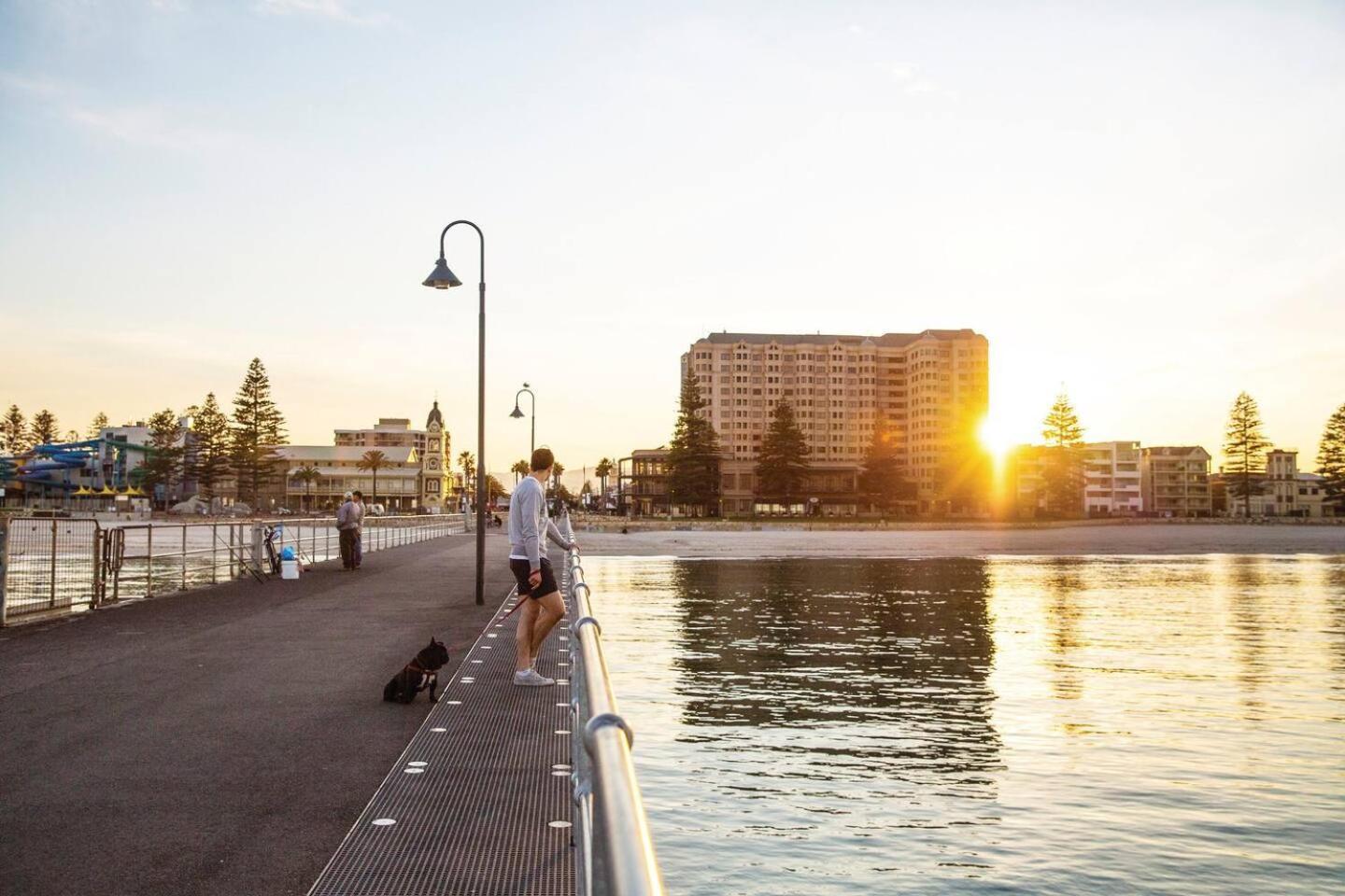 "Ocean Sunset" Glenelg Central Studios Exterior foto